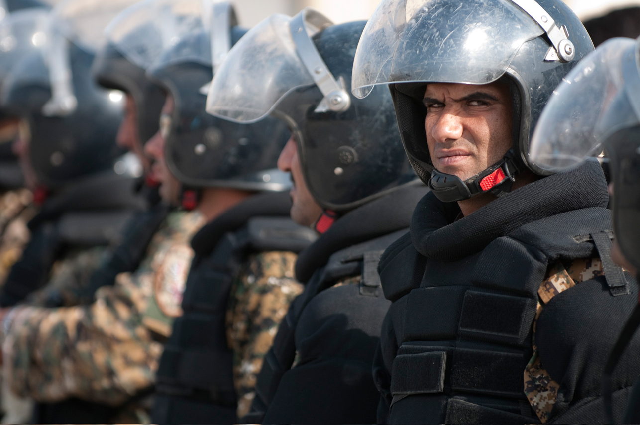 U.S. Military Global Riot Training Photos | Public Intelligence